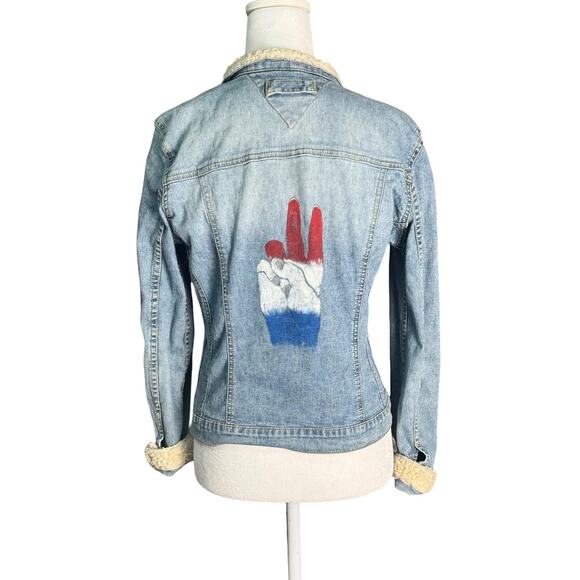 Y2K Tommy Jeans Womens Sherpa Denim Jacket Peace Sign Trucker Vtg Grunge Medium - Picture 2 of 11